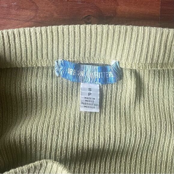 URBAN OUTFITTERS UO Claira Ribbed Side Button Knit Sage Green Mini Skirt Small - Picture 8 of 8
